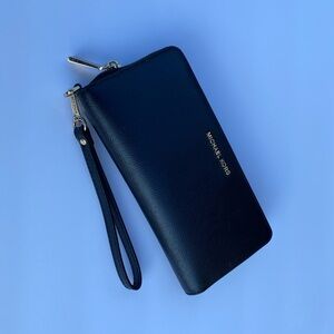 Brand new Michael Kors full size wallet.